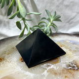 Shungite Pyramid 8cm