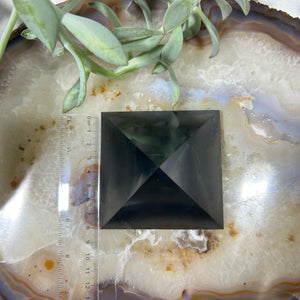 Shungite Pyramid 8cm