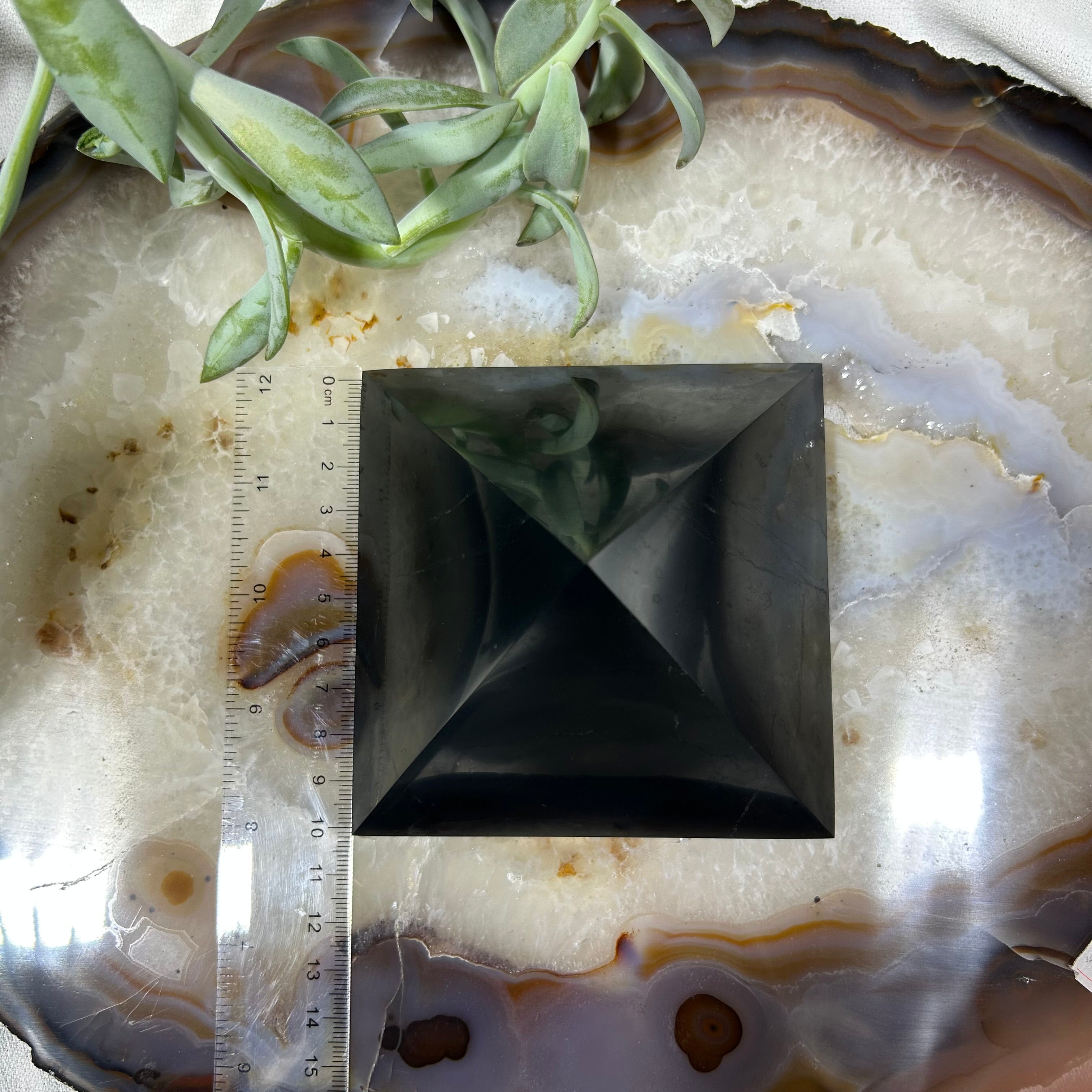 Shungite Pyramid 10cm