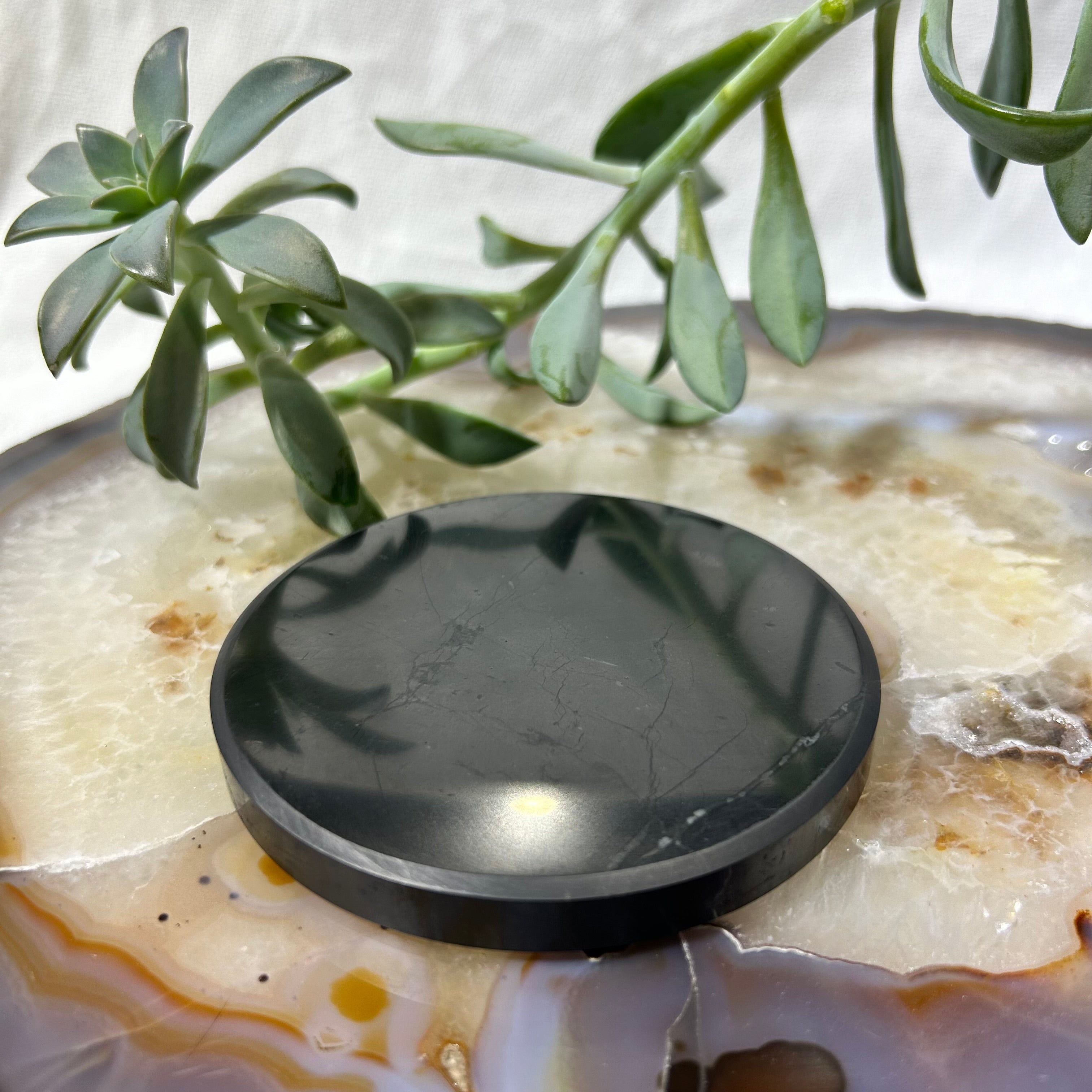 Shungite Round Tile Plain 10x1cm