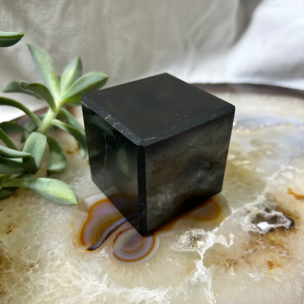 Shungite Cube 5cm – Quasar Gems
