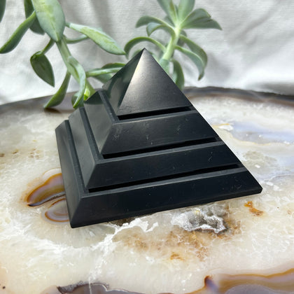 Shungite Sakara Pyramid 10cm