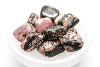 Rhodonite Tumbled 20-30mm