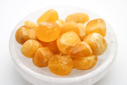 Yellow Aragonite Tumbled 20-30mm